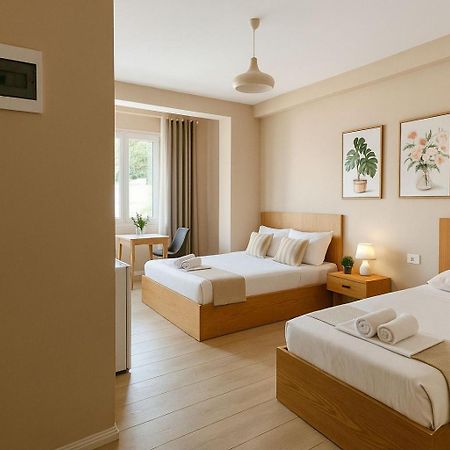 Saranda Apartments エクステリア 写真